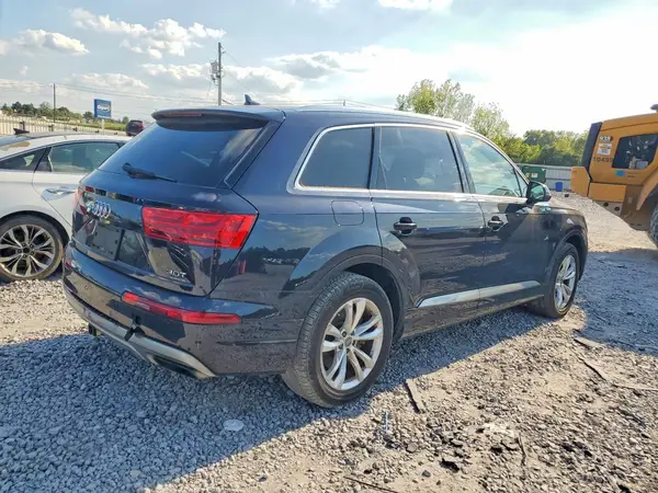 WA1LAAF77HD033239 — 2017 Audi Q7, zdjęcie 3 z Copart 09.10.2026, Normalne zużycie