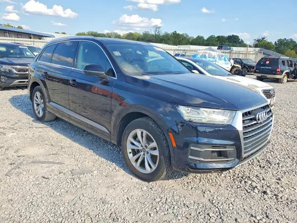WA1LAAF77HD033239 — 2017 Audi Q7, zdjęcie 4 z Copart 09.10.2026, Normalne zużycie