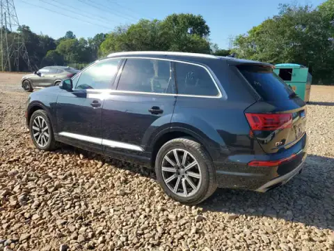 WA1LAAF71HD019918 — 2017 Audi Q7, zdjęcie 2 z Copart 28.09.2026, Drobne wgniecenia i rysy