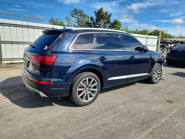 WA1VAAF7XHD021904 — 2017 Audi Q7, zdjęcie 3 z Copart 08.10.2026, Przód
