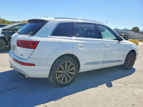 2017 AUDI Q7 VIN WA1LAAF74HD000201 фото 3