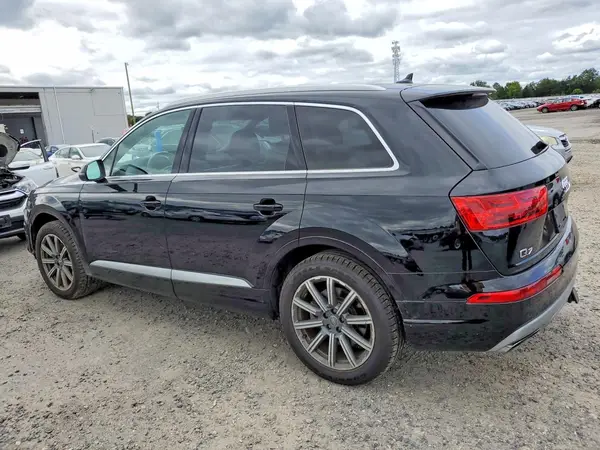 WA1LAAF77HD059856 — 2017 Audi Q7, фото 2 с аукциона Copart, Передняя часть