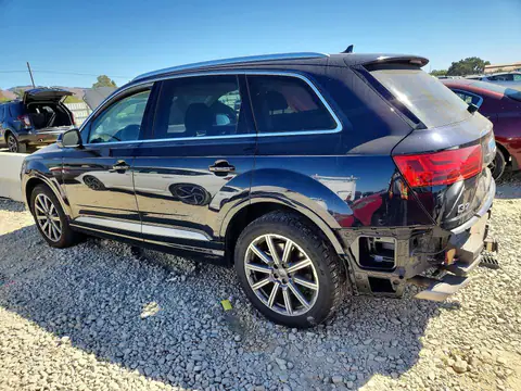 WA1LAAF70HD037438 — 2017 Audi Q7, photo 2 from Copart 22.10.2026, Rear end