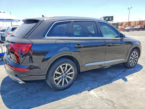 WA1LHAF72JD000330 — 2018 Audi Q7, фото 3 с аукциона Copart 23.10.2026, БОКОВАЯ ЧАСТЬ