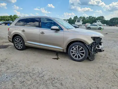 WA1VAAF71JD013776 — 2018 Audi Q7, photo 4 from Copart 05.10.2026, All-over damage