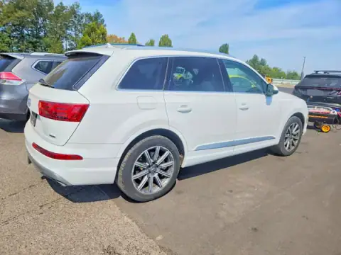 WA1LHAF74JD045995 — 2018 Audi Q7, foto 3 de Copart, Parte delantera