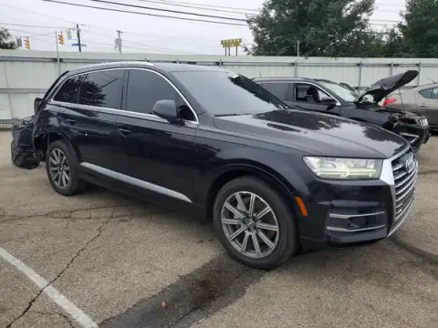 WA1LAAF7XJD046217 — 2018 Audi Q7, zdjęcie 4 z Copart 29.09.2026, Tył