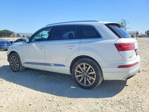 WA1LAAF72JD019531 — 2018 Audi Q7, photo 2 from Copart 13.10.2026, Front end