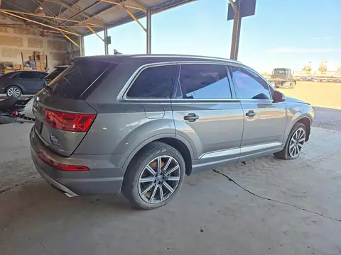WA1LAAF79JD000362 — 2018 Audi Q7, zdjęcie 3 z Copart 21.10.2026, Przód