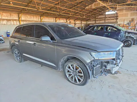 WA1LAAF79JD000362 — 2018 Audi Q7, zdjęcie 4 z Copart 21.10.2026, Przód