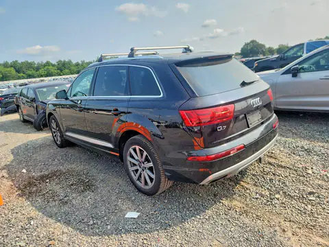 2019 AUDI Q7 VIN WA1LAAF76KD017573 фото 2