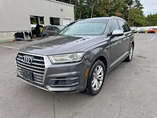 WA1AHAF72KD014978 Audi Q7 2019 — повреждение Мелкие вмятины и царапины, фото до ремонта