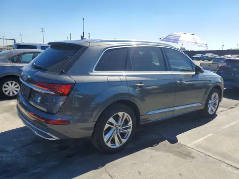 WA1LXAF79LD002467 — 2020 Audi Q7, zdjęcie 3 z Copart 16.10.2026, Drobne wgniecenia i rysy