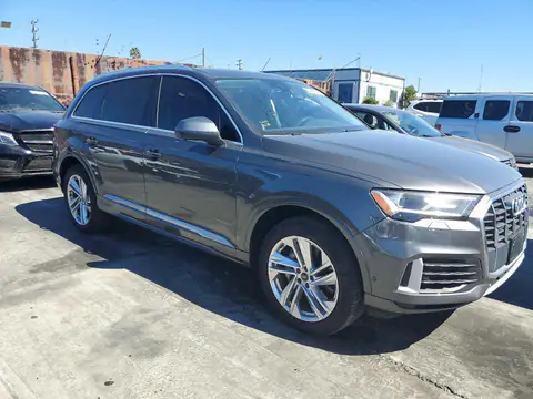 WA1LXAF79LD002467 — 2020 Audi Q7, zdjęcie 4 z Copart 16.10.2026, Drobne wgniecenia i rysy