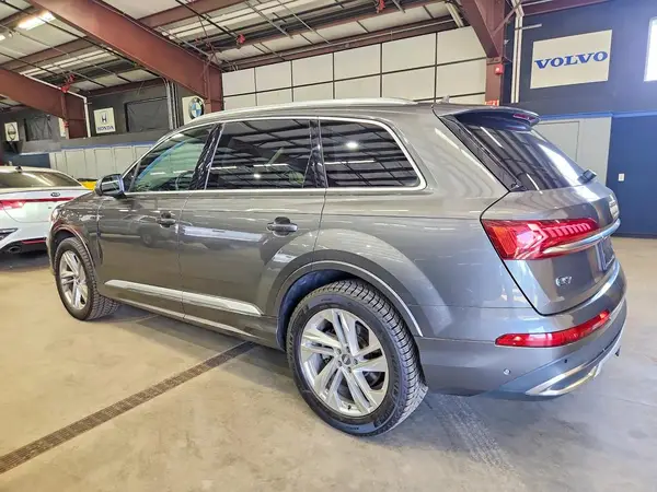 WA1LXAF73LD007437 — 2020 Audi Q7, фото 2 с аукциона Copart, Мелкие вмятины и царапины