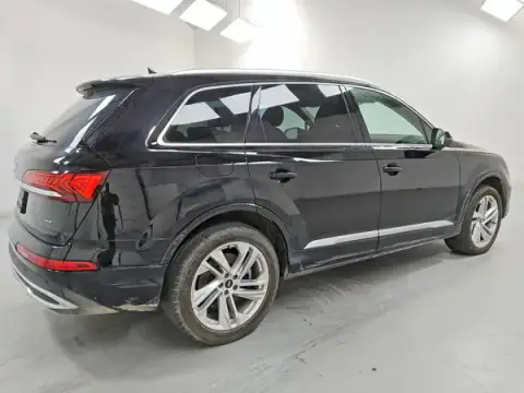 WA1LXAF70MD017697 — 2021 Audi Q7, ფოტო 3, Copart 02.10.2026, მექანიკური დაზიანება