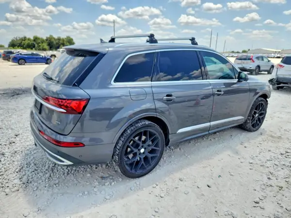 WA1LJAF73MD035144 — 2021 Audi Q7, фото 3 с аукциона Copart 15.10.2026, Передняя часть