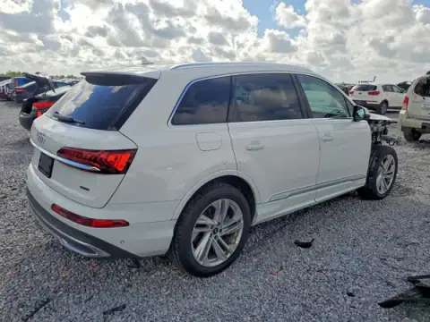 WA1LXBF74PD009533 — 2023 Audi Q7, фото 3 с аукциона Copart, ПЕРЕДНЯЯ ЧАСТЬ