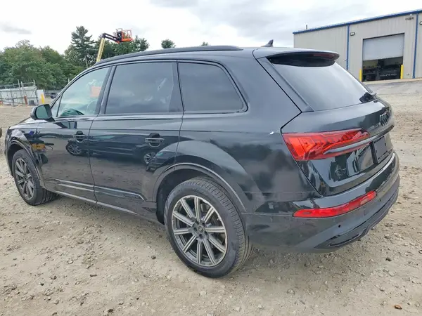 WA1LCBF7XPD008267 — 2023 Audi Q7, zdjęcie 2 z Copart 12.10.2026, Drobne wgniecenia i rysy