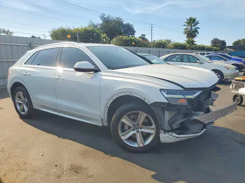 WA1AVAF19KD010334 — 2019 Audi Q8, фото 4 с аукциона Copart 15.10.2026, ПЕРЕДНЯЯ ЧАСТЬ
