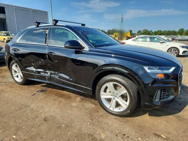 WA1AVAF15KD012369 — 2019 Audi Q8, фото 4 с аукциона Copart, Боковая часть