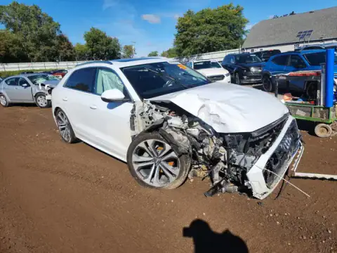 WA1CVAF19KD033573 — 2019 Audi Q8, ფოტო 4, Copart 30.09.2026, წინა ნაწილი