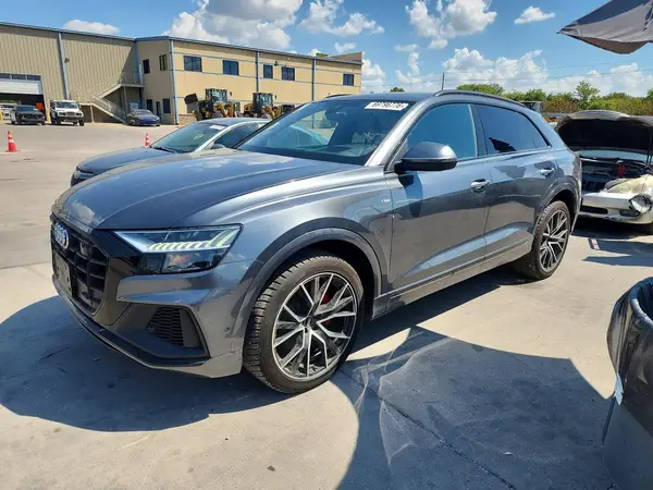 WA1FVAF18LD015631 — 2020 Audi Q8, Мелкие вмятины и царапины (Minor Dent/Scratches), фото до ремонта
