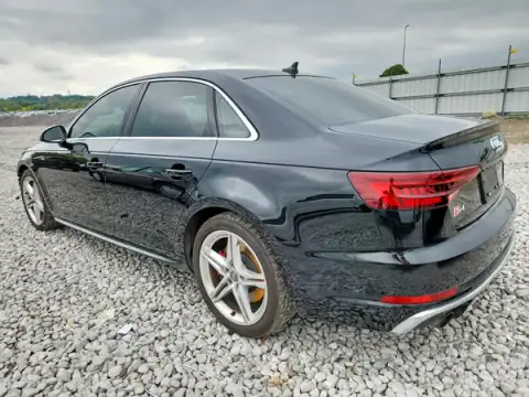 WAUB4AF43JA056911 — 2018 Audi S4, photo 2 from Copart, Front end