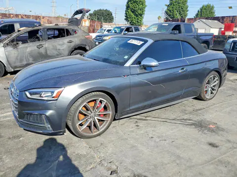 WAUY4GF53JN019727 — 2018 Audi S5, Вандализм (Vandalism), фото до ремонта