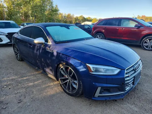 WAUC4CF52JA070159 — 2018 Audi S5, фото 4 с аукциона Copart 01.10.2026, Мелкие вмятины и царапины