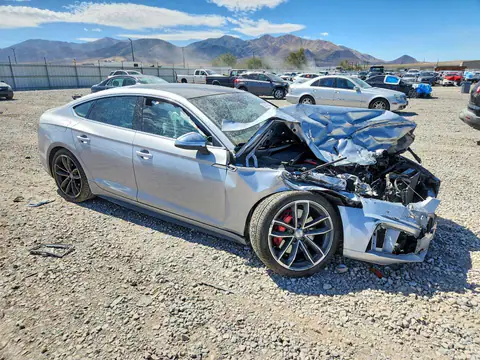 WAUB4CF56JA038827 — 2018 Audi S5, photo 4 from Copart 16.10.2026, Front end