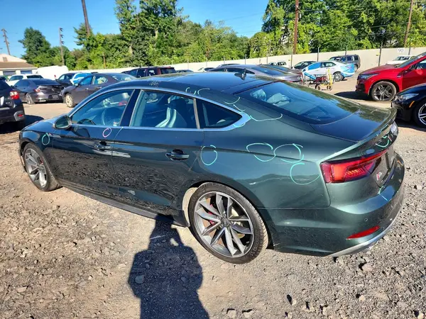 WAUB4CF55JA061094 — 2018 Audi S5, фото 2 с аукциона Copart 28.09.2026, Боковая часть