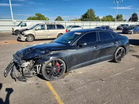 WAUC4CF54KA004648 — 2019 Audi S5, Przód (Front End), zdjęć przed naprawą