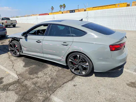 2022 Audi S5 VIN WAUC4CF53NA035698 фото 2