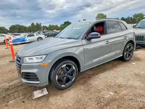 WA1B4AFY2K2056524 — 2019 Audi SQ5, Flood (Water/Flood), before-repair photos