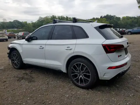 WA1B4AFYXR2040811 — 2024 Audi SQ5, zdjęcie 2 z Copart, Przód