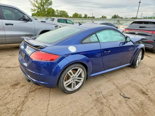 TRUC5AFV8J1008808 — 2018 Audi TT, photo 3 from Copart, Front end