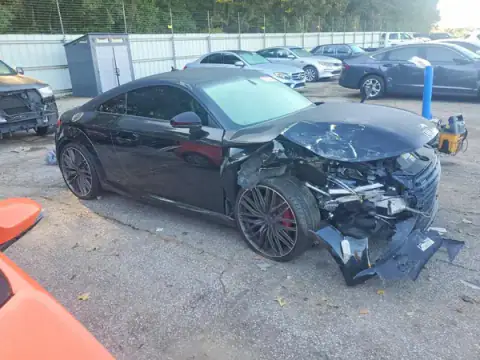 TRUC1AFV7J1006589 — 2018 Audi TTS, zdjęcie 4 z Copart, Przód