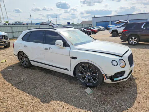 2020 BENTLEY BENTAYGA VIN SJAAM2ZV9LC029665 фото 4