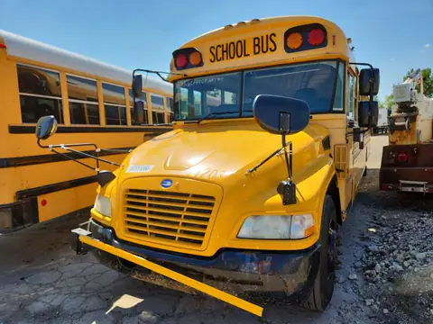 1BAKGCPA5CF287903 — 2012 Blub School BUS, фото 2 с аукциона Copart 06.10.2026, Естественный износ