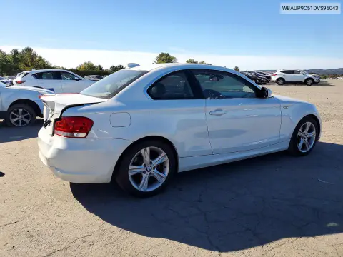 2013 BMW 128 I VIN WBAUP9C51DVS95043 фото 3