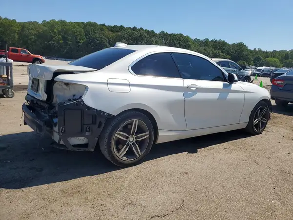 WBA2F9C30HV984179 — 2017 BMW 2ER, zdjęcie 3 z Copart, Przód