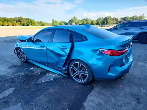 WBA73AK00M7G83548 — 2021 BMW 2ER, zdjęcie 2 z Copart, Przód