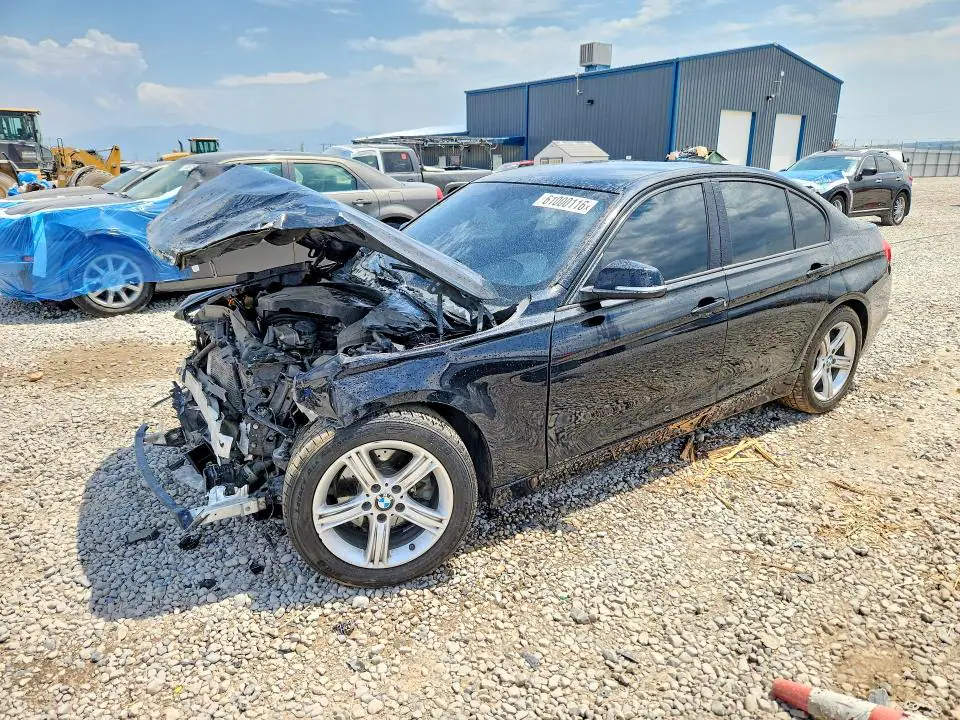 WBA3B1C55FK139748 BMW 320 2015 — Front end damage, before-repair photo