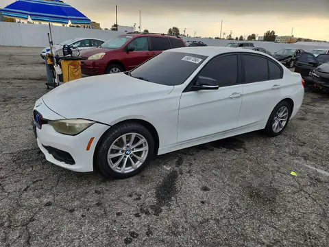 WBA8E1G55GNT33784 — 2016 BMW 320, Повреждения снизу (Undercarriage), фото до ремонта