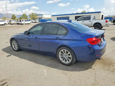 2017 BMW 320 VIN WBA8E1G30HNU15602 фото 2