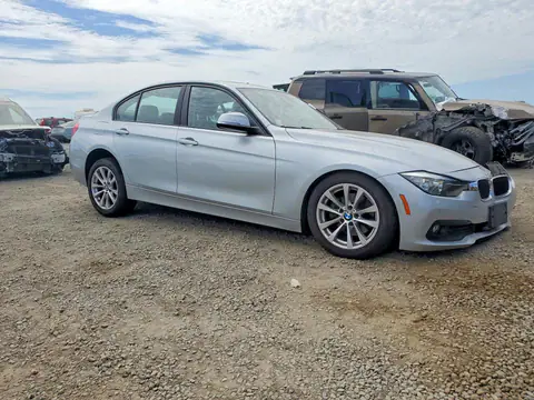 WBA8E1G36HNU18715 — 2017 BMW 320, photo 4 from Copart 20.10.2026, Front end