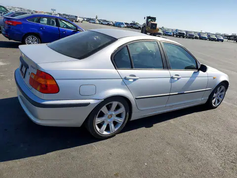 2002 BMW 325 VIN WBAEV33492KL68351 фото 3