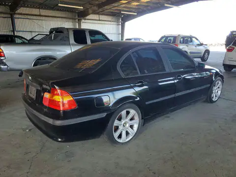 2002 BMW 325 VIN WBAEV33482KL74027 фото 3