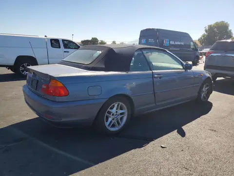 2004 BMW 325 VIN WBABW33464PL30579 фото 3